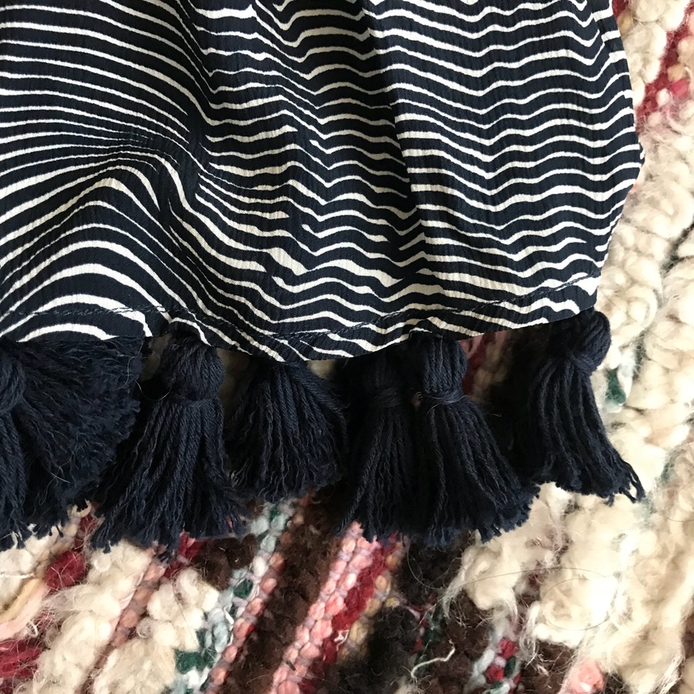 RESOLD 10/24/19đź’ĄApiece Apart Silk Pom Pom Cropped - Picture 5 of 6